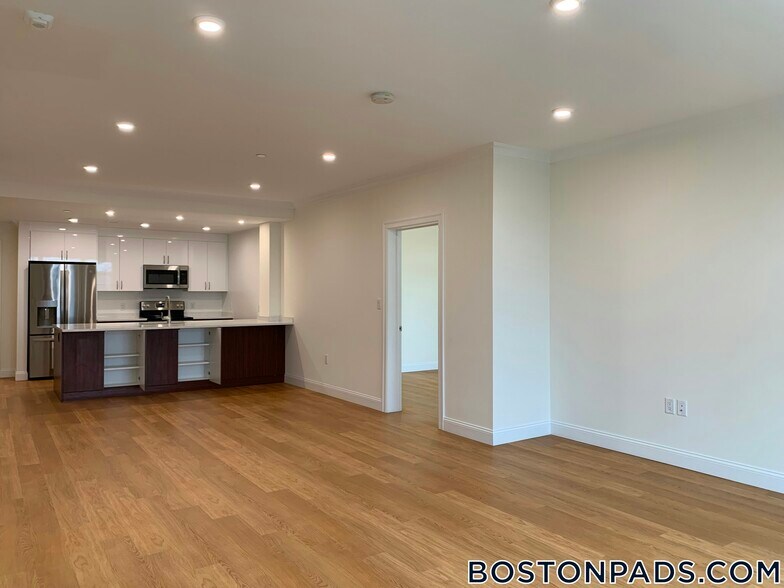 Building Photo - 101 Asheville Rd