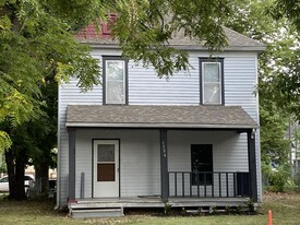 Building Photo - 1306 SW Lane St