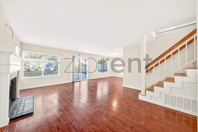 Building Photo - 6637 Alberta Pl