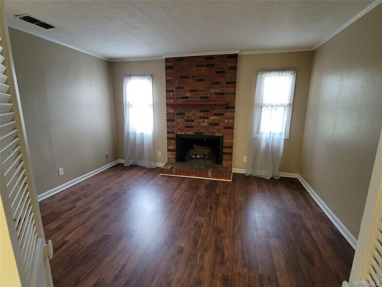 Building Photo - 5302 Rexford Ct