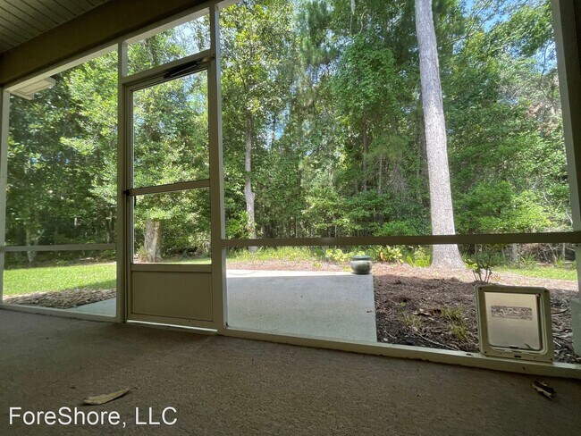 Building Photo - 3 br, 2 bath House - 16 Wyndham Dr.
