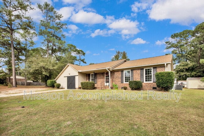 Building Photo - 3304 Redfox Rd