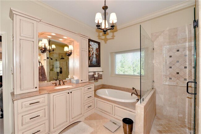 Building Photo - 265 Windsor Gate Cove NE