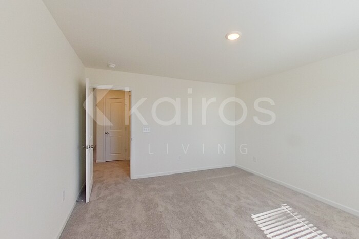 Building Photo - 7021 Peppermill Way