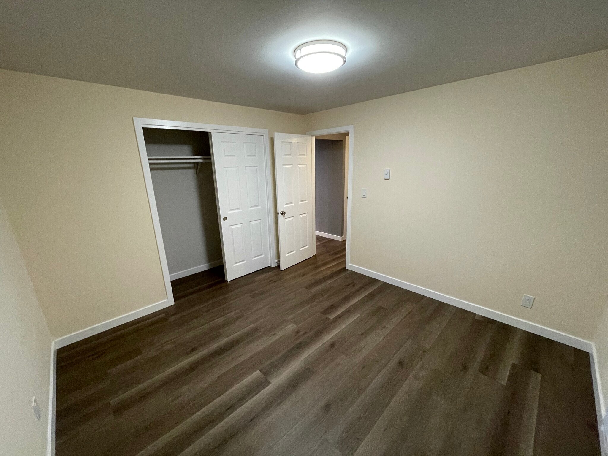 Building Photo - 10334 NE 189th St