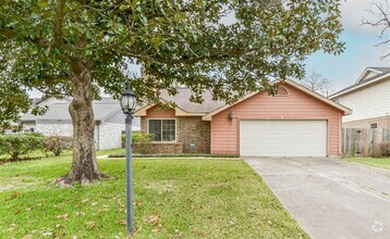 Building Photo - 3039 Ashford Park Dr