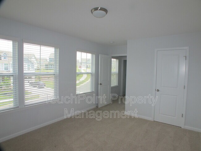 Building Photo - 2212 Atwell Glen Ln