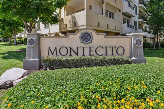 Building Photo - The Montecito