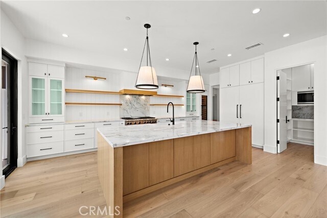 Building Photo - 1700 Port Manleigh Cir