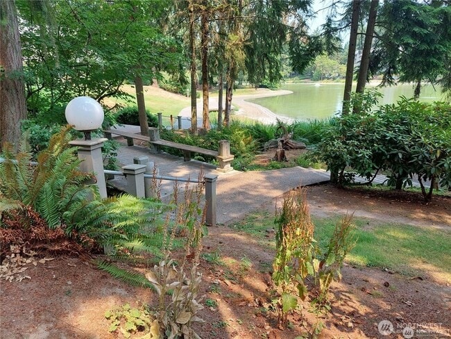 Building Photo - 6236 137th Pl NE