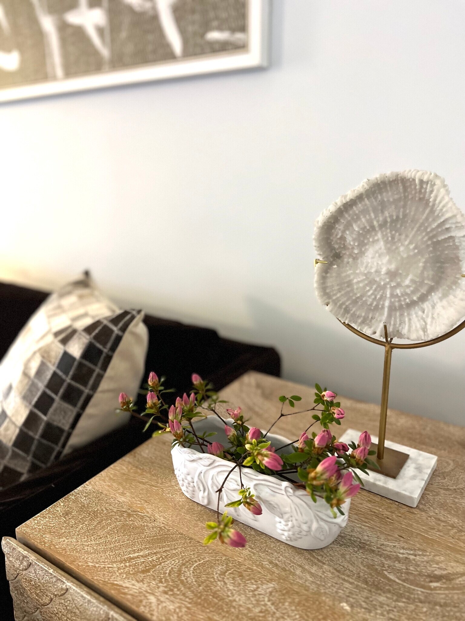 Living Room - 250 E Market St