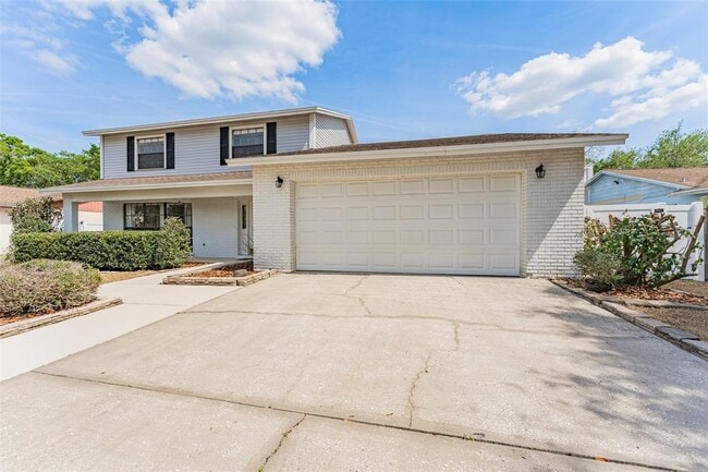 Building Photo - 16203 Fantasia Dr