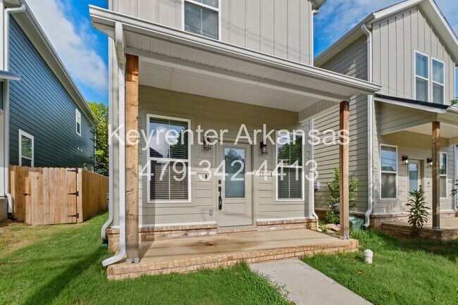 Building Photo - Duncan St Duplex