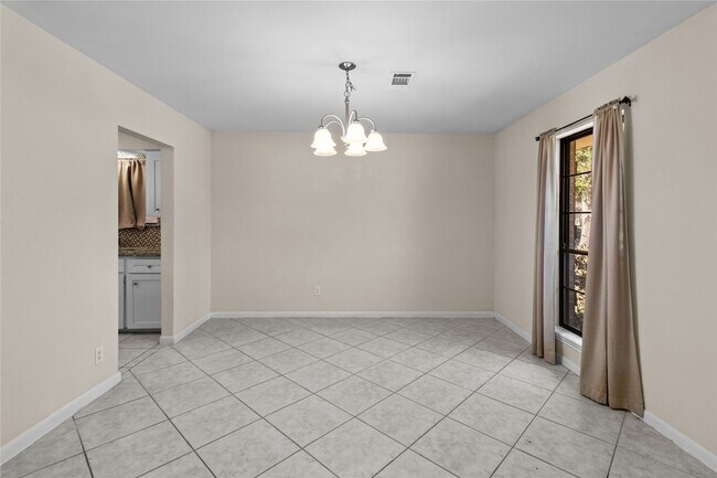Building Photo - 5511 Verdome Ln