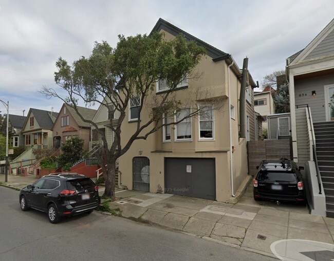 Building Photo - 660-664 Precita Avenue