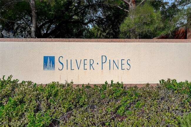 Building Photo - 10552 Pine Pointe Ave