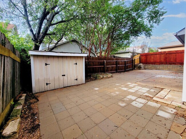 Building Photo - Beautiful 3/BR 2.5/BA Home for Rent in Aus...