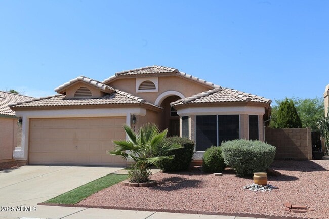 Primary Photo - 2228 E Aire Libre Ave