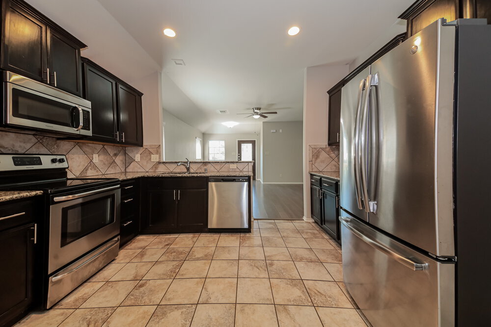 Building Photo - 8905 Tenderfoot Ln