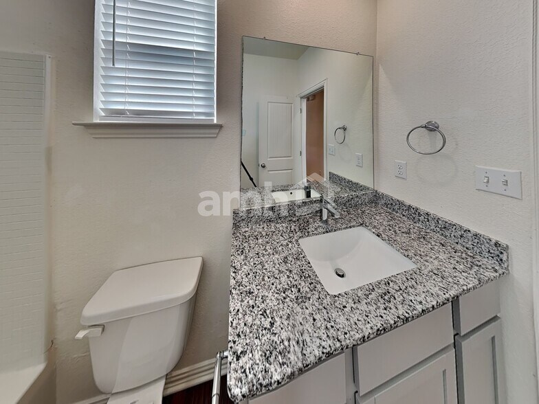 Building Photo - 344 Aspen Waters