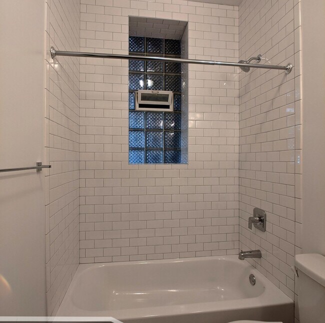 Building Photo - 3401 W Fullerton Ave