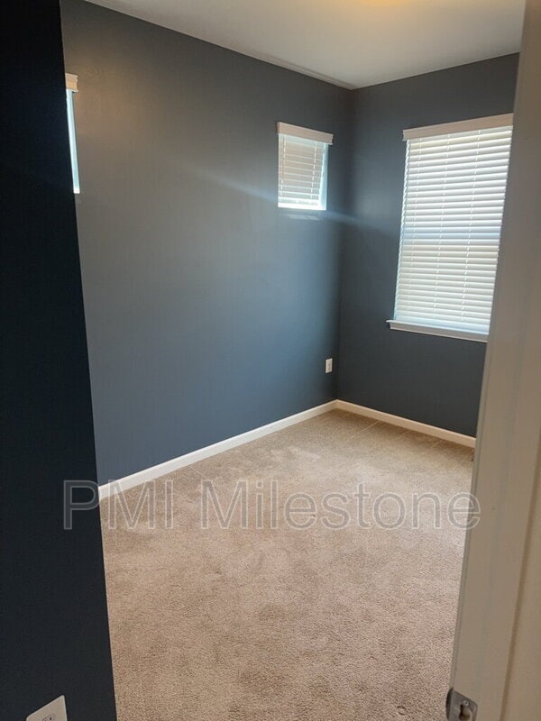 Building Photo - 13255 Dowdens Ridge Dr