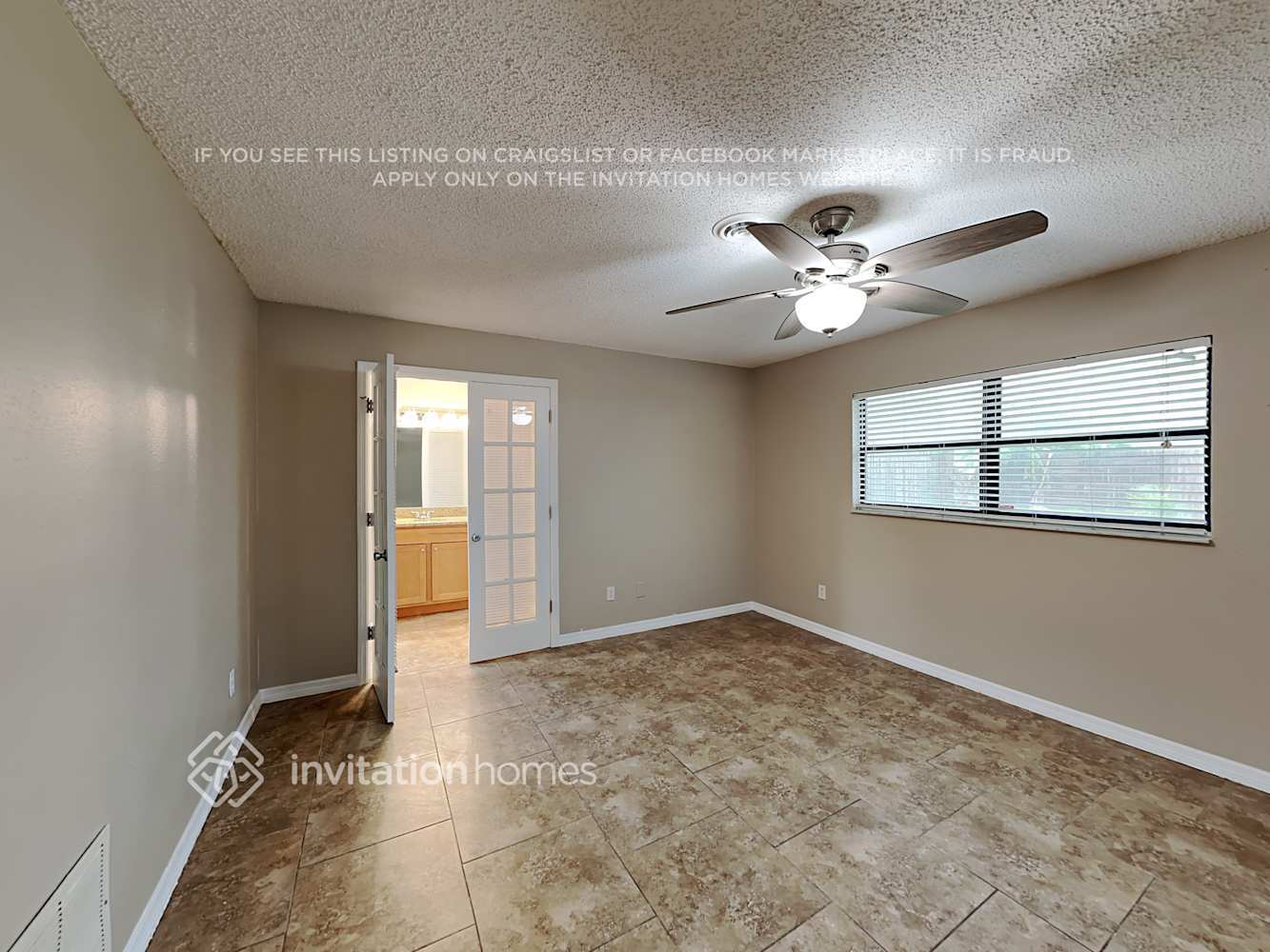 Building Photo - 5206 Tangerine Ave