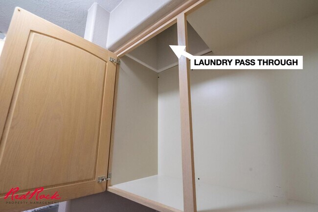 Building Photo - Spacious 6 Bedroom Home with a Balcony!