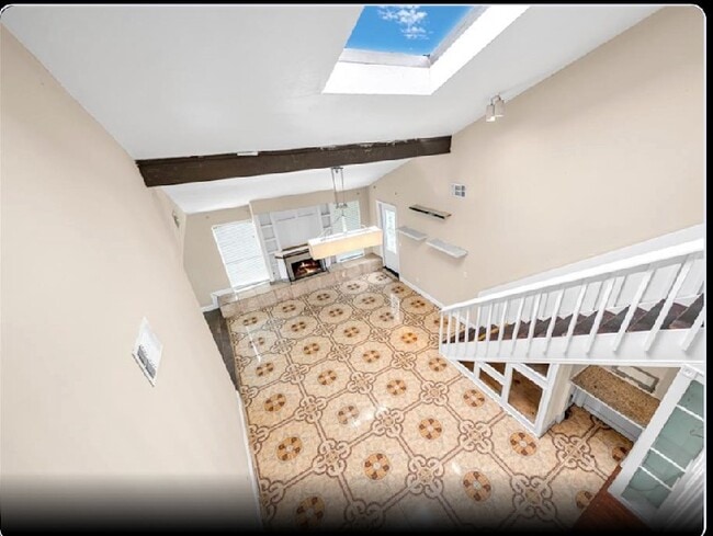 Building Photo - 13014 Skymeadow Dr