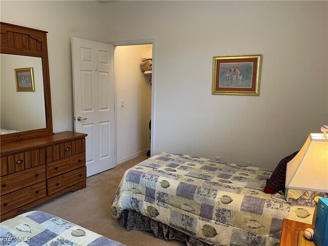 Building Photo - 9636 Hemingway Ln