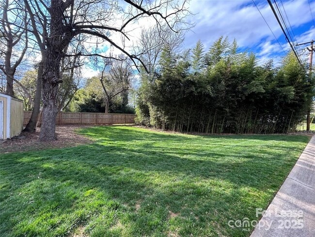 Building Photo - 1300 Bethel Rd