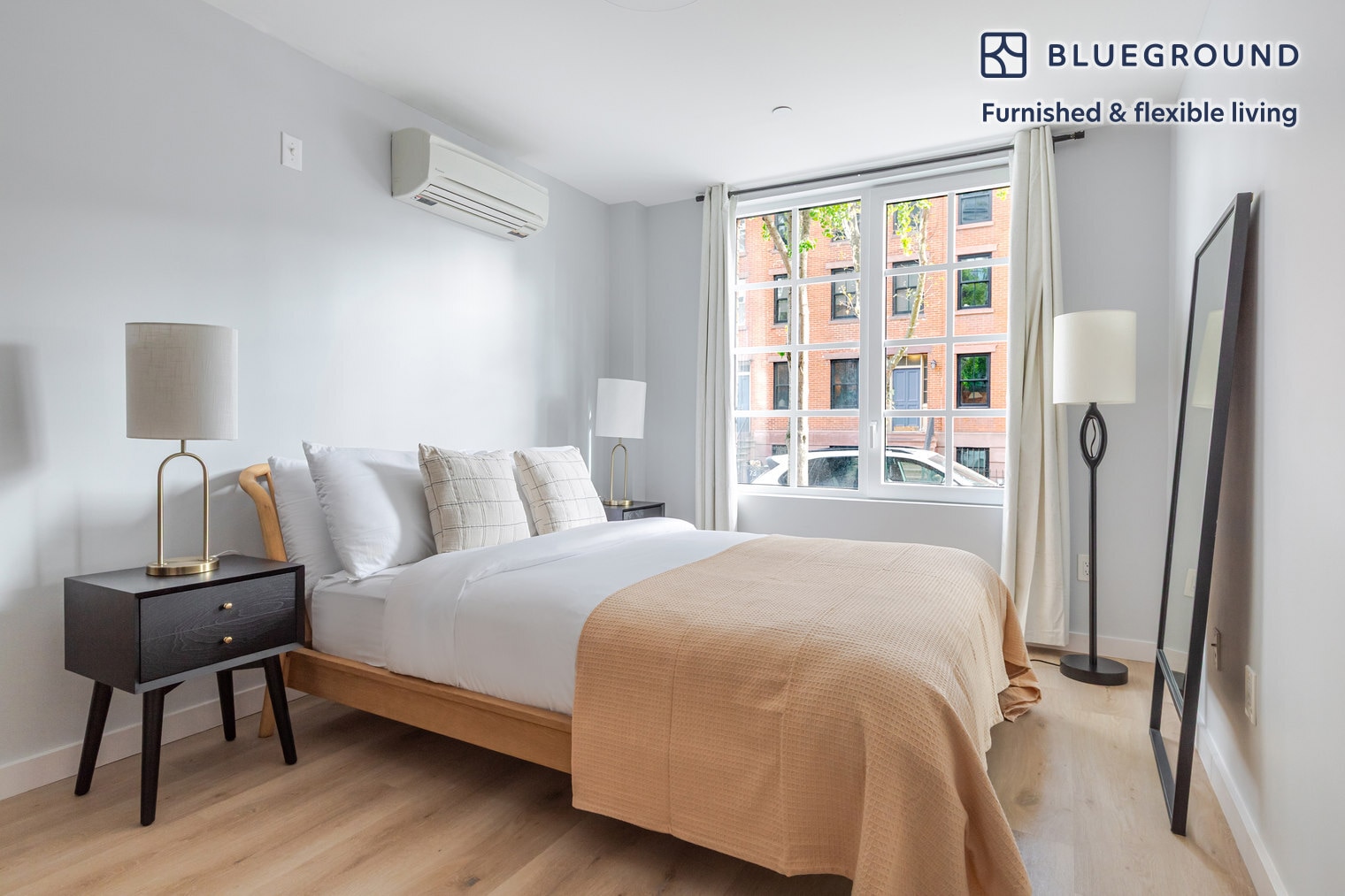 Building Photo - 68 Gold St