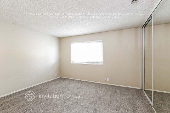 Building Photo - 1870 Woodglen Ln