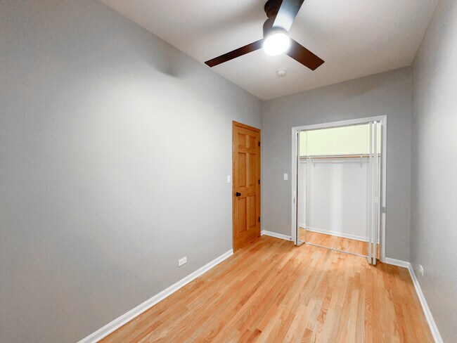 Building Photo - 1426 N Bosworth Ave