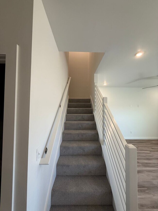 Building Photo - 1044 Prestige Pl