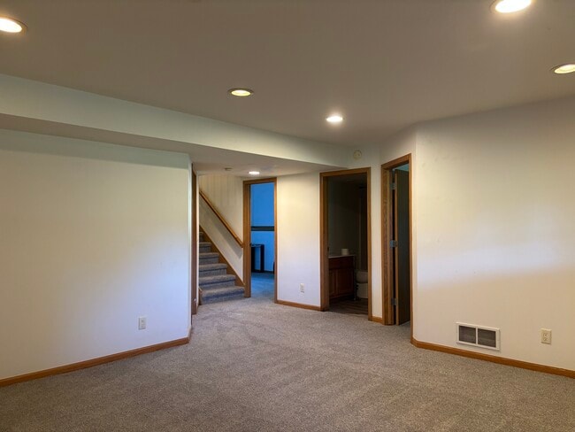 Building Photo - 903 Rumley Run