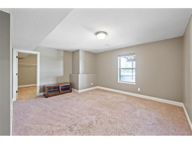 Building Photo - 9566 212th St W