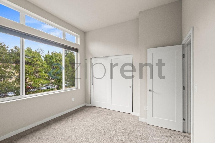 Building Photo - 1588 139th Ct NE