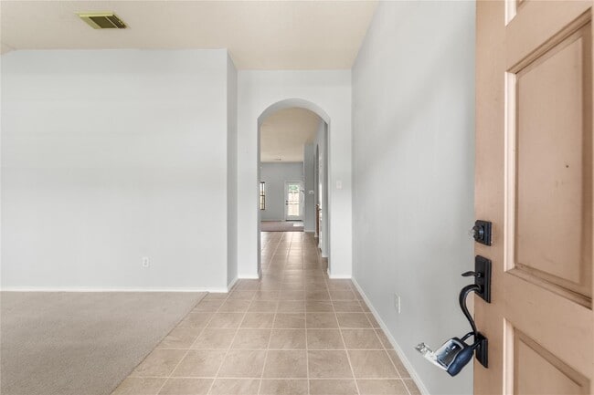 Building Photo - 3511 Cypress Village Dr