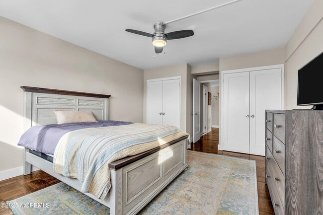 Building Photo - 321 Sunset Ave