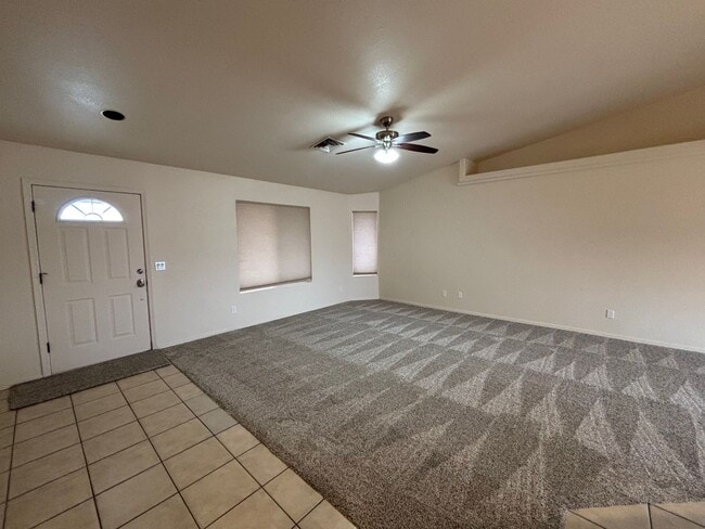 Building Photo - 3 Bedroom - 2 Bath Home