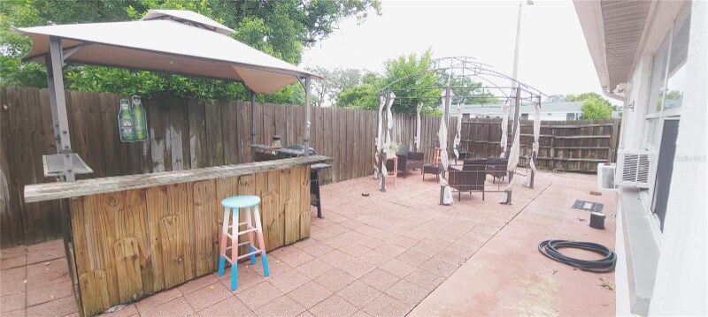 Building Photo - 11241 Linden Ln