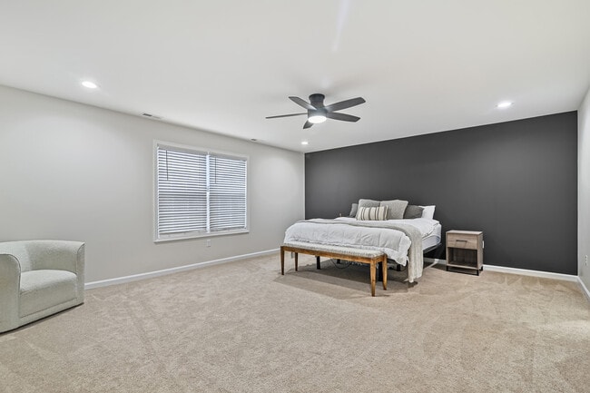 Building Photo - 100 Cilento Dr