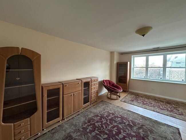 Building Photo - Spacious 3-Bedroom 2-Bathroom House in Cedar Park