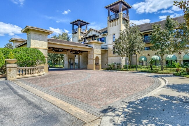 Building Photo - 945 Registry Blvd