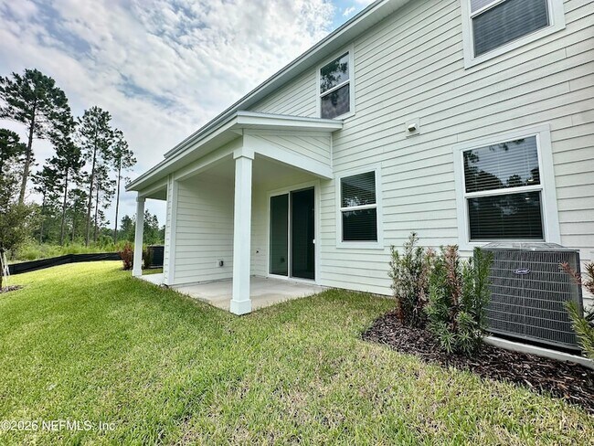 Building Photo - 166 Yellowstone Dr