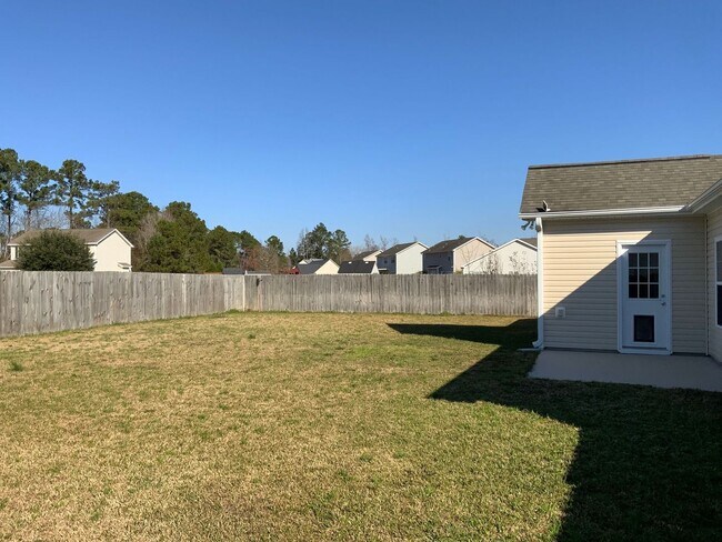 Building Photo - 223 Emerald Ridge Rd