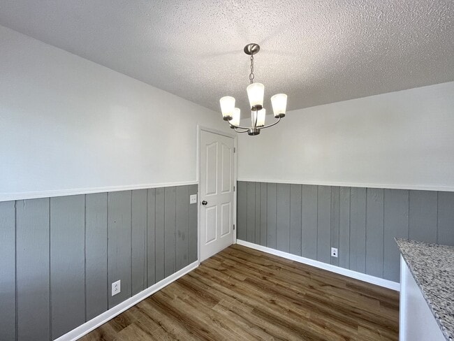 Building Photo - Fully Remodeled Brick Home W/ BIg Yard