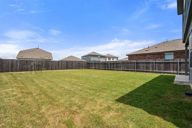 Building Photo - 105 Canley Lp