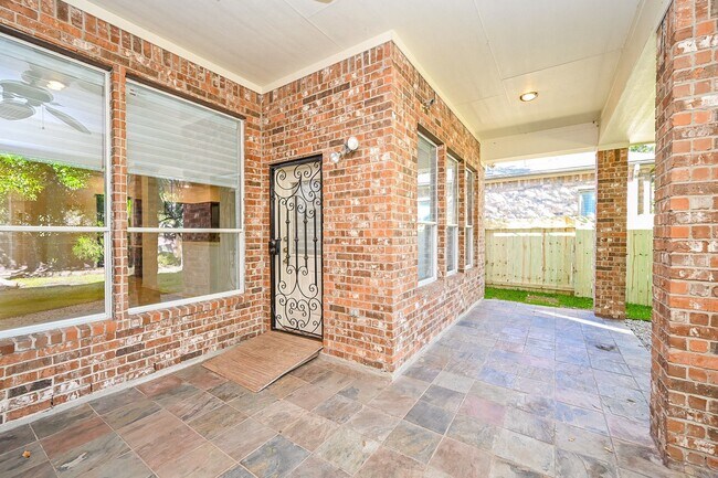 Building Photo - 7431 Baldwin Crossing